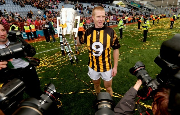 Henry Shefflin celebrates winning his 9th All Ireland