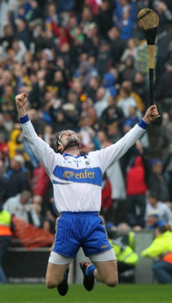 Brendan Cummins celebrates