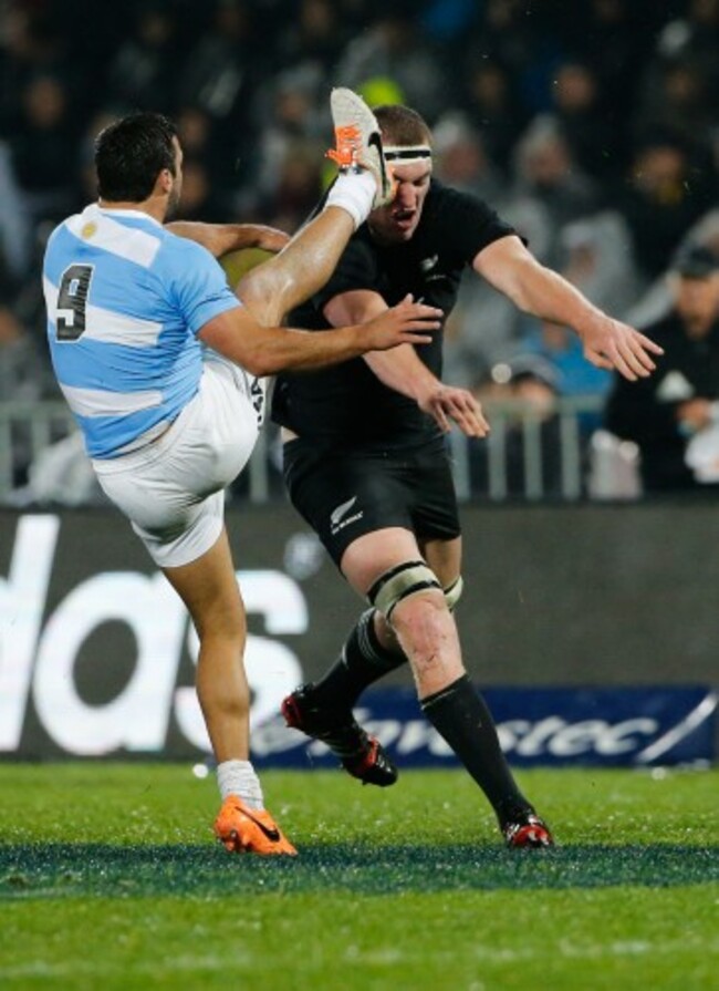 Brodie Retallick gets a kick to the head