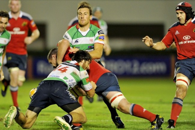 Billy Holland is tackled by Ludovico Nitoglia and Alberto Sgarbi 20/9/2013