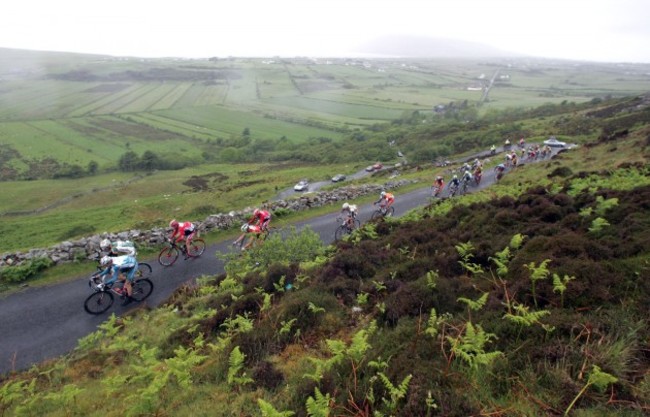 The race heads up the Gap of Mamore 24/5/2007