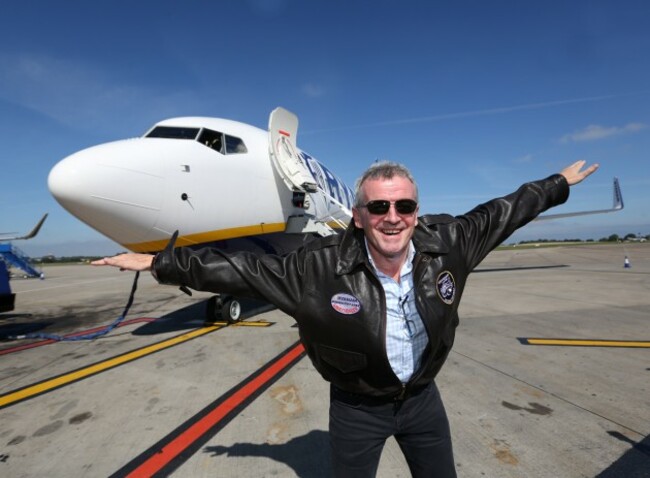 Ryanair - New Boeing 737-800 NGs. Pict