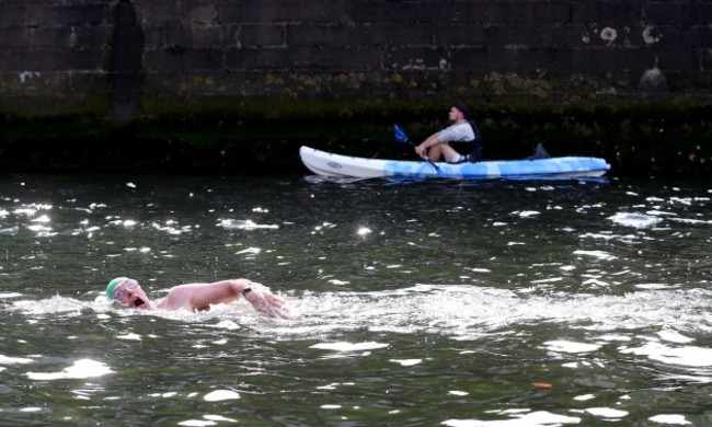 General view of competitors during the race