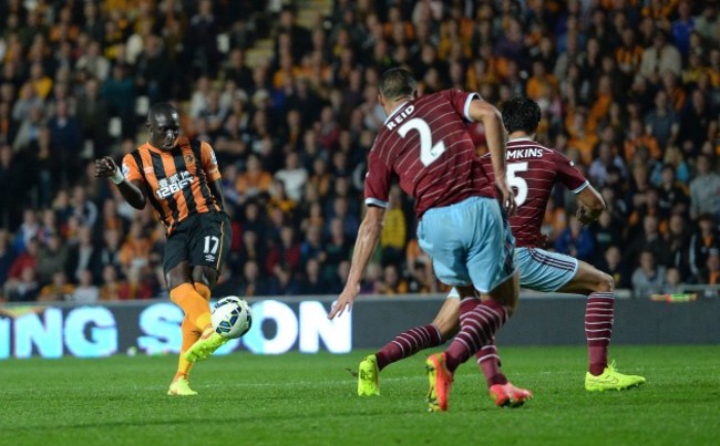 Soccer - Barclays Premier League - Hull City v West Ham United - KC Stadium