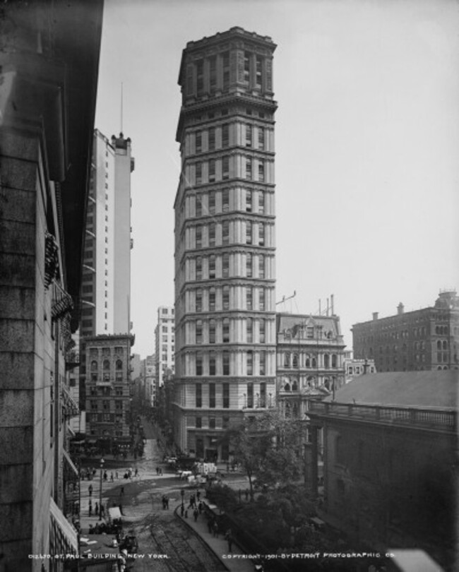 the-st-paul-building-opened-in-1899-on-lower-broadway-and-was-named-after-the-chapel-across-the-street-it-was-knocked-down-in-1958