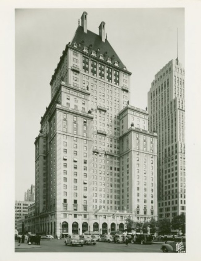 the-savoy-plaza-hotel-was-constructed-in-1927-on-5th-avenue-between-58th-and-59th-streets-in-1964-it-was-torn-down