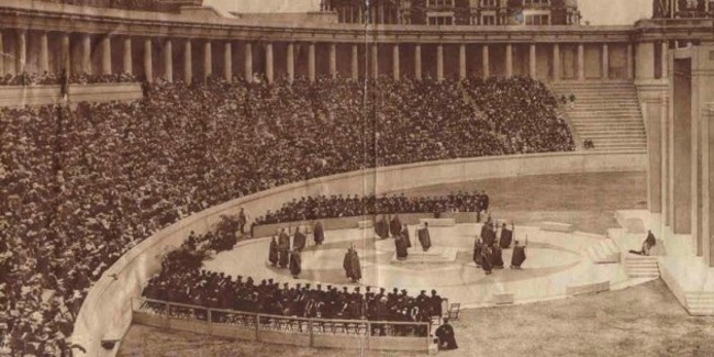 lewisohn-stadium-was-an-open-air-amphitheater-on-the-campus-of-the-city-college-of-new-york-that-opened-in-1915-it-was-destroyed-in-1973-to-make-way-for-a-new-academic-center