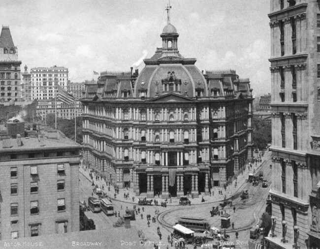 the-city-hall-post-office-first-opened-in-1878-the-design-was-not-well-received-and-it-was-demolished-in-1938-one-year-ahead-of-the-1939-worlds-fair