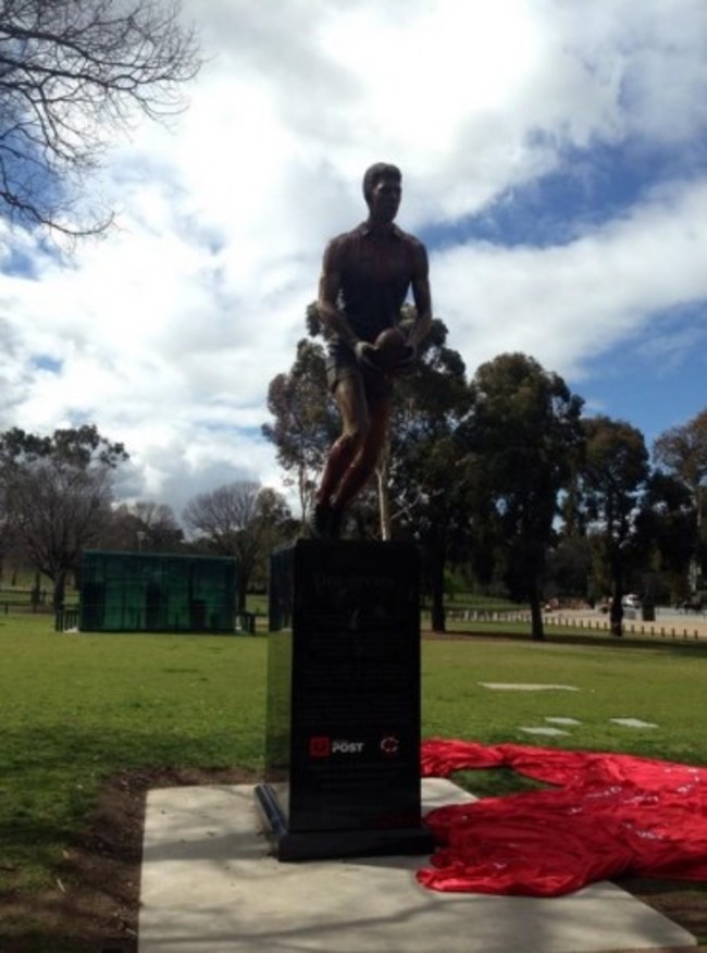 Jim Stynes statue