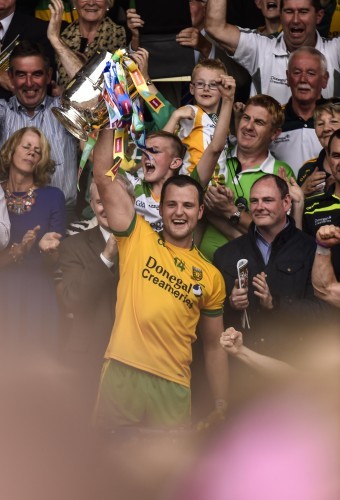 Michael Murphy lifts the cup