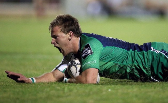 Kieran Marmion scores his side's first try