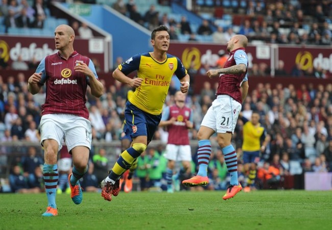 Soccer - Barclays Premier League - Aston Villa v Arsenal - Villa Park