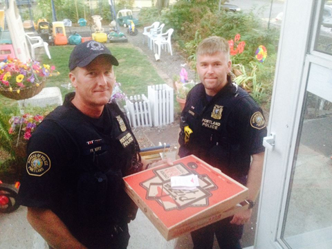 cops-deliver-pizza-09222014