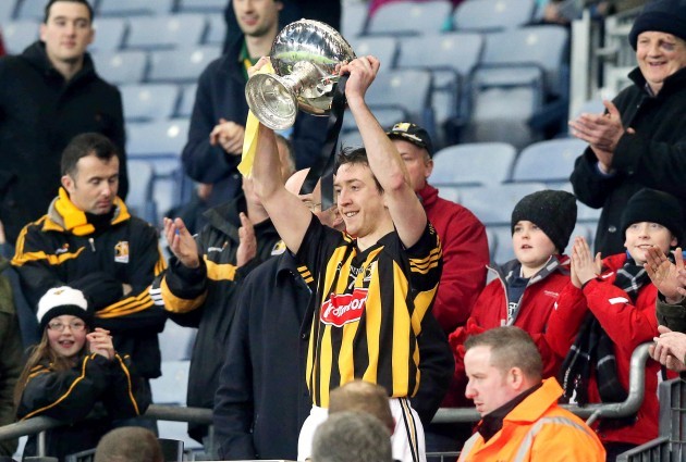 David Langton lifts the Walsh Cup 1/2/2014