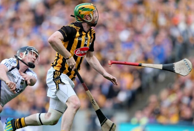 Richie Power scores a goal past goalkeeper Darren Gleeson