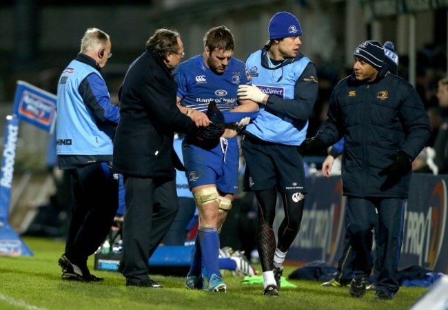 Sean O'Brien goes off injured