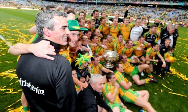 Jim McGuinness celebrares with his team 23/9/2012