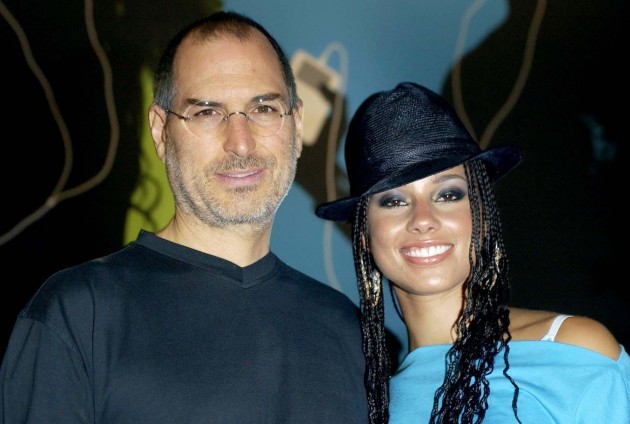 Alicia Keys & Steve Jobs Online Music