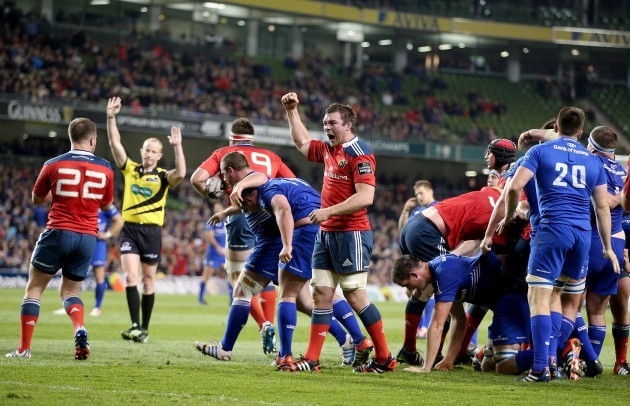 Peter O'Mahony celebrates at the end of the match