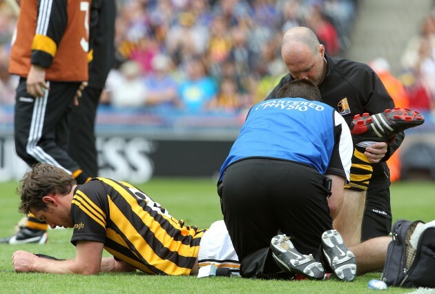 Michael Fennelly gets medical attention minutes before the game starts