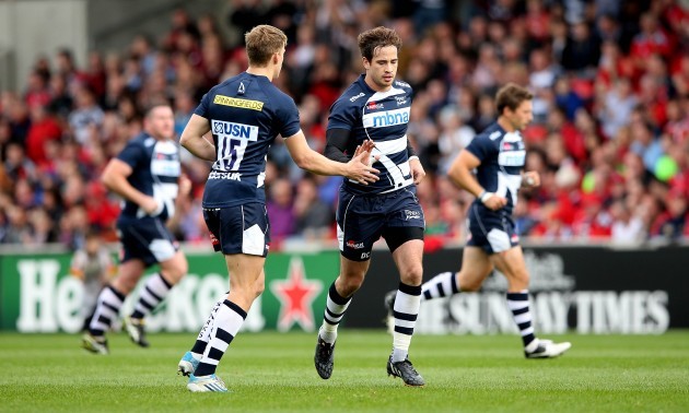 Michael Haley celebrates with Danny Cipriani after he scored a penalty