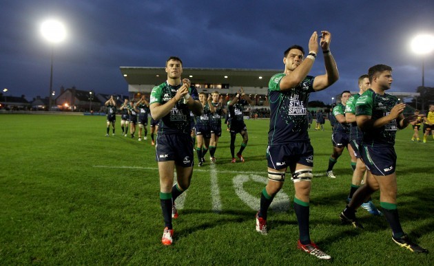 Robbie Henshaw and Quinn Roux celebrate after the game
