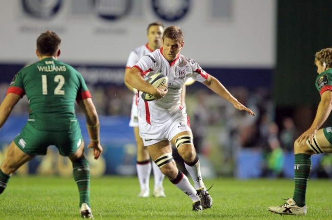 Chris Henry breaks towards Owen Williams