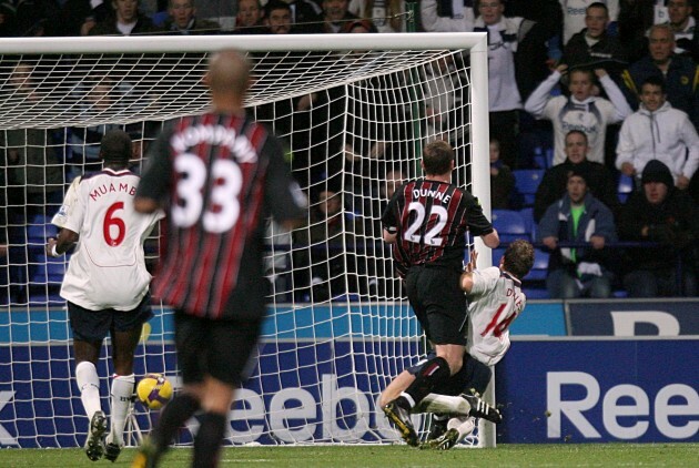 Soccer - Barclays Premier League - Bolton Wanderers v Manchester City - Reebok Stadium