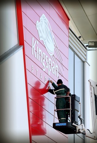 New Kingspan branding is erected in the stadium 7/10/2014