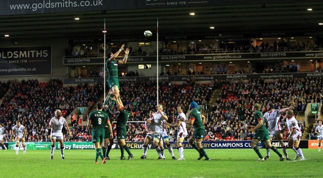 General view of a line-out