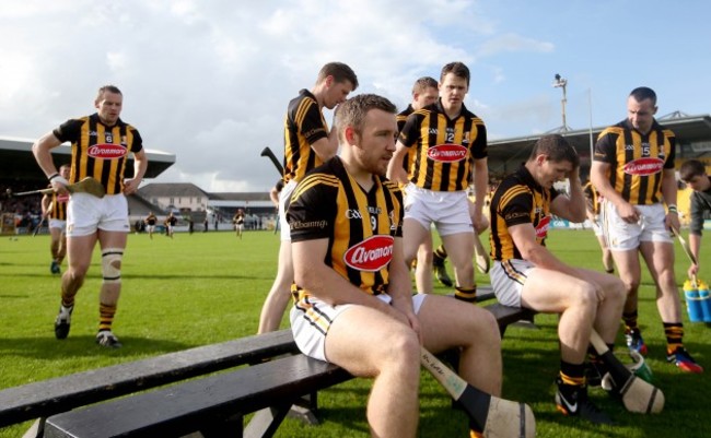 Richie Hogan takes to the bench