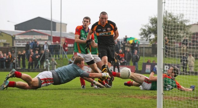 Kieran Donaghy scores a goal