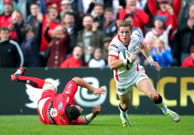 Craig Gilroy beats Chris Masoe to score 25/10/2014