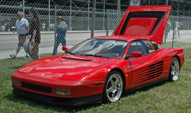 Ferrari Testarossa.jpg