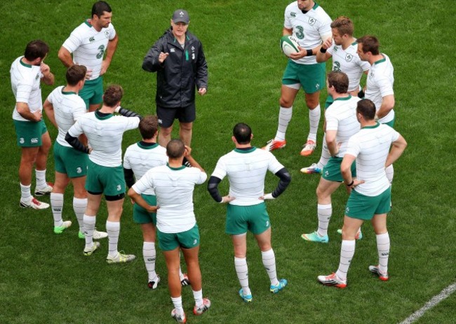 Joe Schmidt speaking to the players