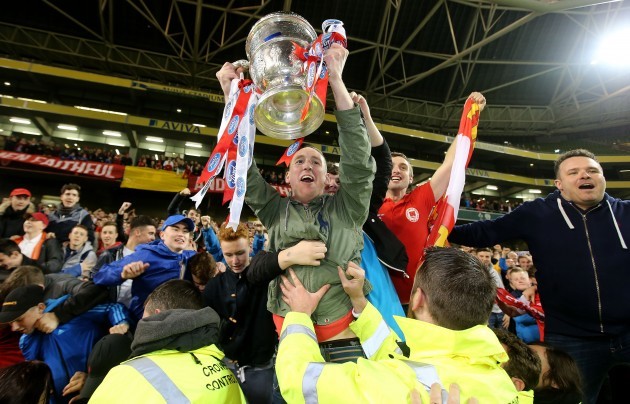 Pats' fans celebrate with The FAI Ford Cup