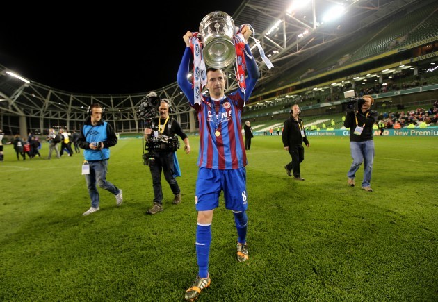 Keith Fahey celebrates with The FAI Ford Cup