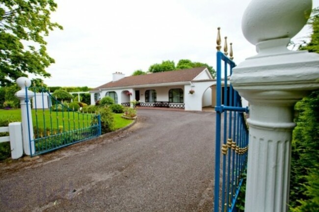 spanish villa offaly 2