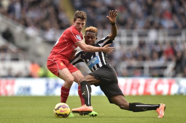 Soccer - Barclays Premier League - Newcastle United v Liverpool - St James' Park