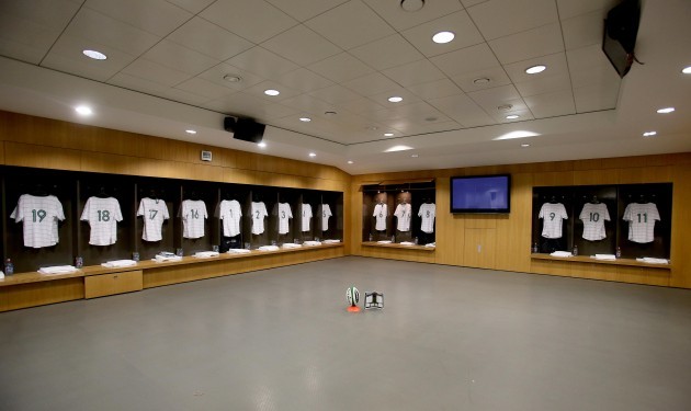 General view of the changing room