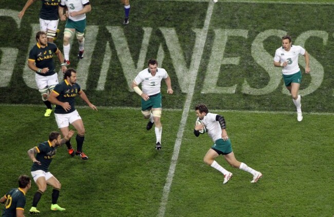 Jared Payne makes a break