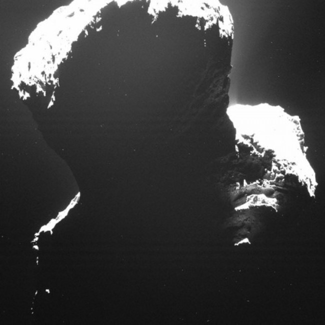 The_dark_side_of_the_comet_node_full_image_2