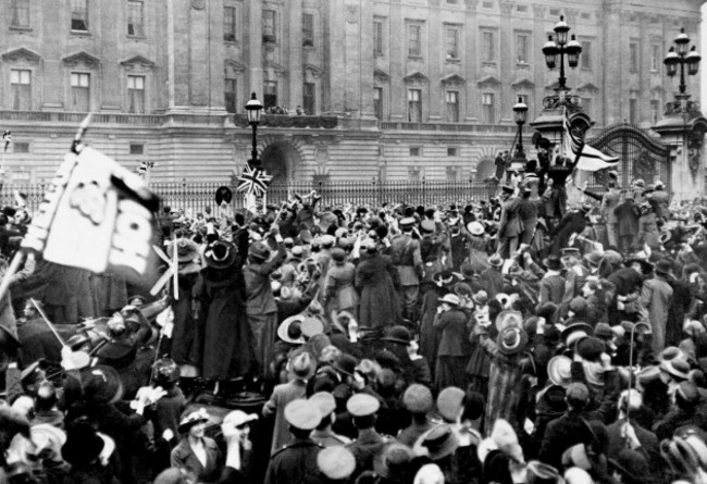 World War One - UK & Commonwealth - The Home front - Armistice Day - 1918