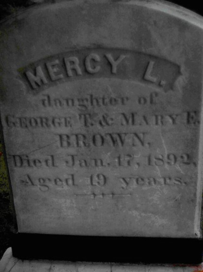 640px-MercyBrownGravestone