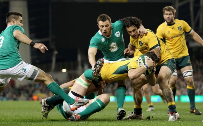 Bernard Foley scores a try