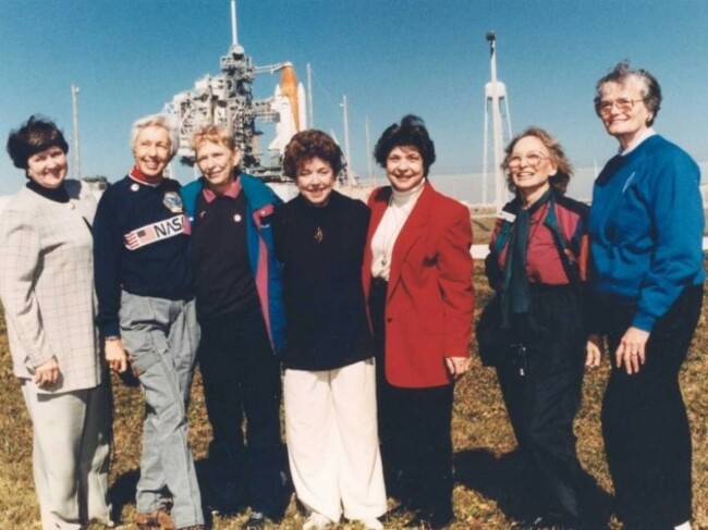 after-that-lovelace-and-cobb-together-recruited-19-more-women-pilots-to-undergo-the-same-tests-each-woman-had-at-least-1000-hours-of-flight-experience