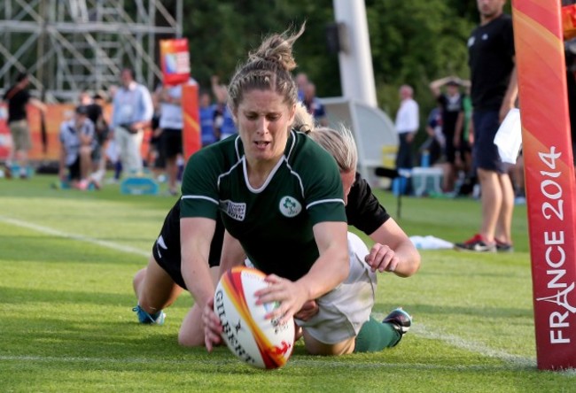 Alison Miller scores a try 5/8/2014