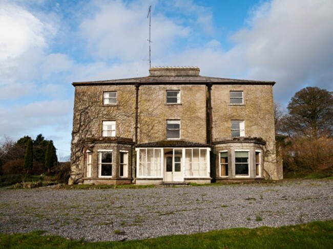 LOT 193
