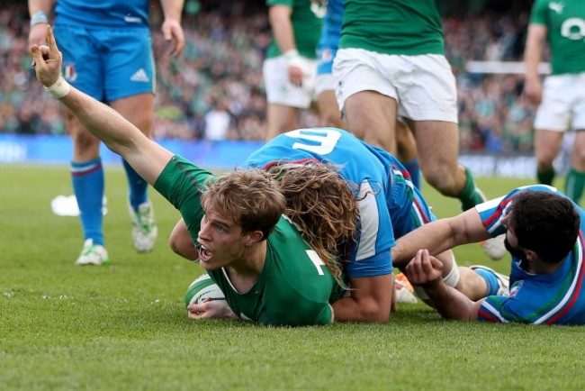 Andrew Trimble goes over for their second try