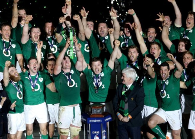 The Ireland team celebrate winning the 2014 RBS 6 Nations championship